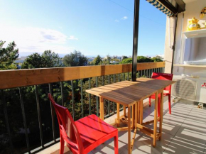 Appartement T3 à Saint-Cyprien, Terrasses, Parking, 300m Plages - FR-1-309-414